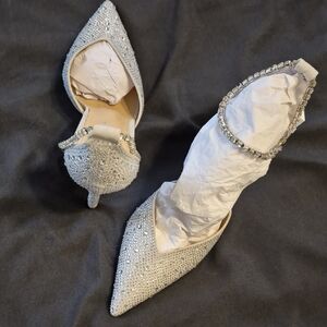 Elegant Silver Women's Shoes